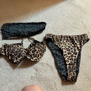 Good American 3 piece bikini set - reversible